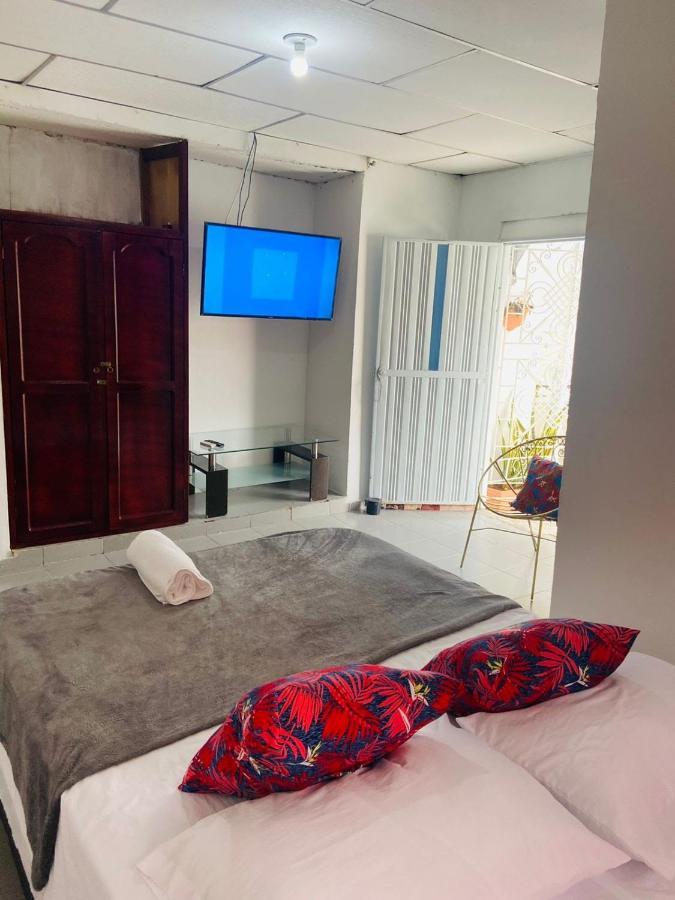 Cartagena Urbanizacion Buenavista - Av Crisanto Luque酒店 外观 照片